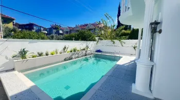 Detached Babatasi four bedroom family house for sale